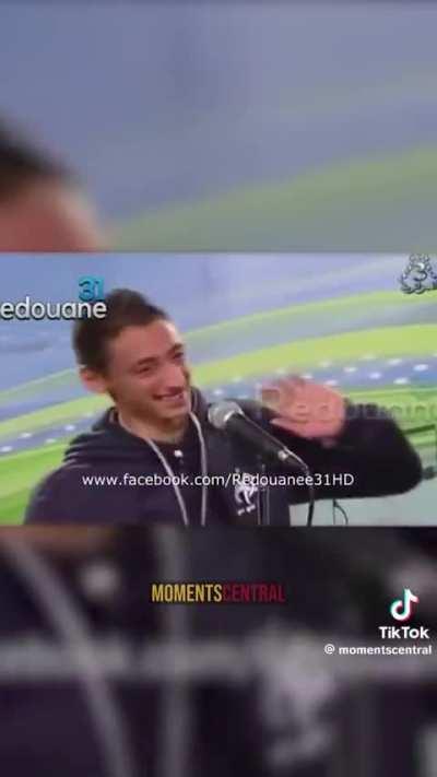 When ya homie keep drawn while you doing a presentation 😂 if you having a bad day watch this jawn you’ll laugh 