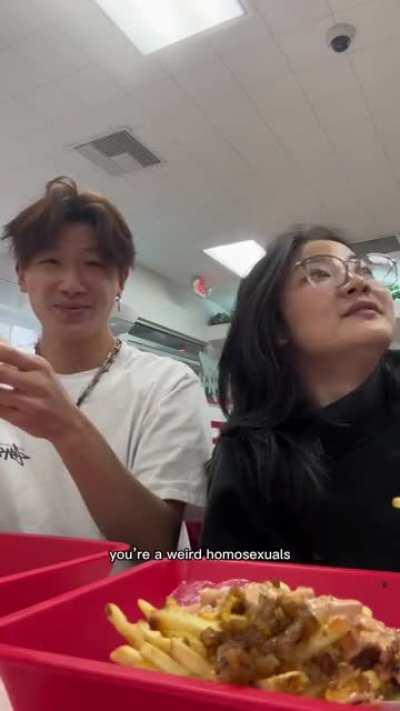 Racist MAGA dumbfuck harasses Asians at In-n-Out