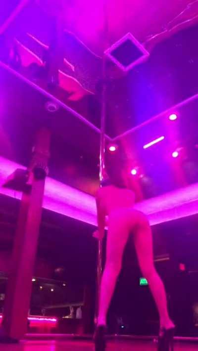 Just a big titty latina showing off the girls on stage for the horny boys 😉