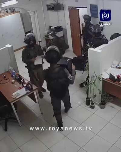 israeli occupation forces raided Defense for Children International - Palestine's headquarters in Al Bireh's, located south of Ramallah, confiscating computers & client files, early this morning. They're trying to hide the truth but the truth won't ne