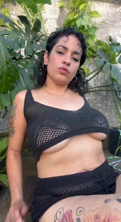 want to smoke a blunt with me?