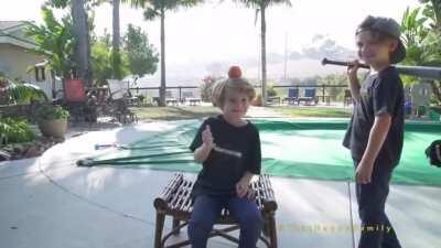 he's lying he's lying he's lying