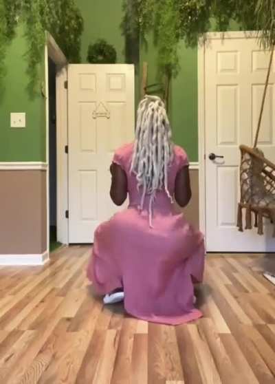 The effortlessness of the cheek clapping