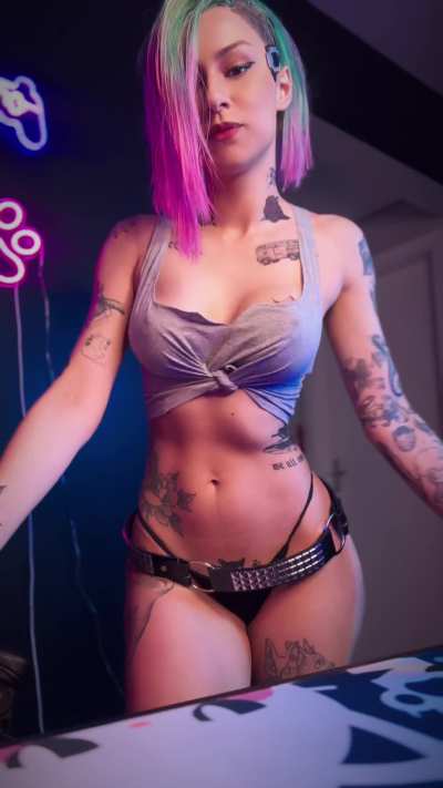 Judy Alvarez (by Nicky Brum)