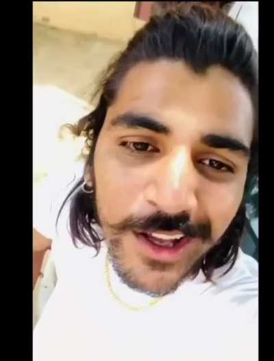 unzips , zips up again