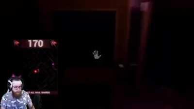 ✨ Grito perfeitamente cortado ✨ (peguei a idéia da animação do Xilabuquita)