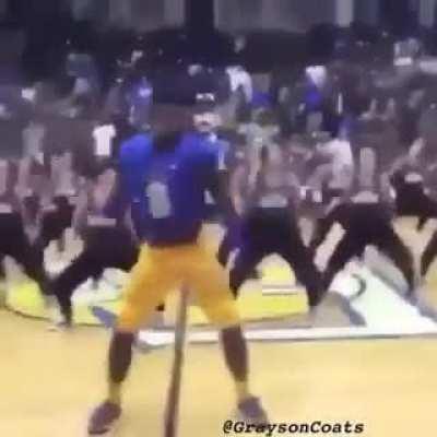 Can someone please send me the full dance