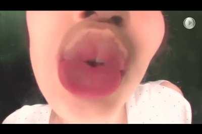 Cute Japanese Girl (POVkiss)