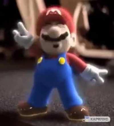 Mario headbanging to Nobody Weird Like Me (bpm fits so perfectly)