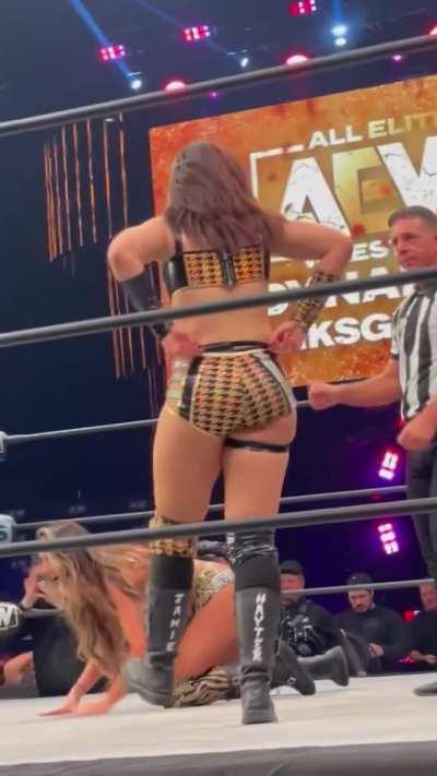 Jamie Hayter (brocklesnarguy on Instagram)