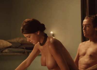 Laura Surrich - Slave Girl Used By Dominus: Spartacus S01E06 (2010)