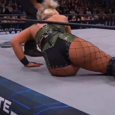 Toni Storm