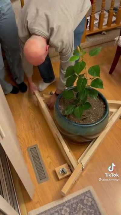 Saw this on tiktok, how clever is it