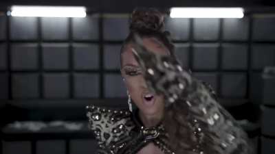 Jilly Anais shaking that ass damnnnnn