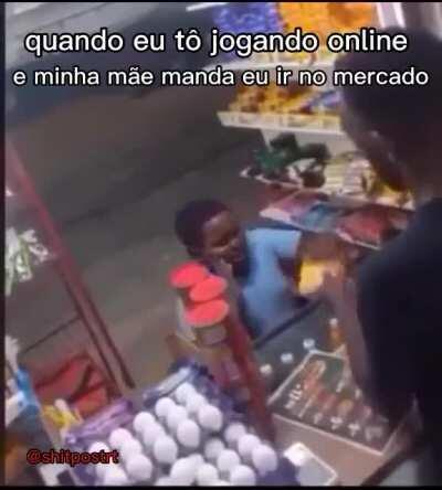 Me deixe jogar labareta sem fins lucrativos mãe😡😡