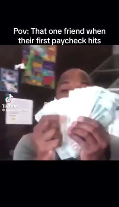 Von when he get his first kick check for 16 dollars