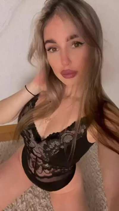 Does anyone actually see my posts on here? :( (OC)