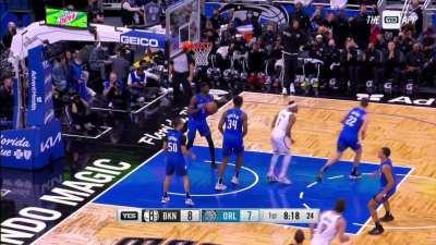 [Highlight] Harden with the pretty dime to Brown for the easy 2