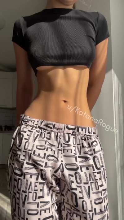 my tummy wants to dance for you<3