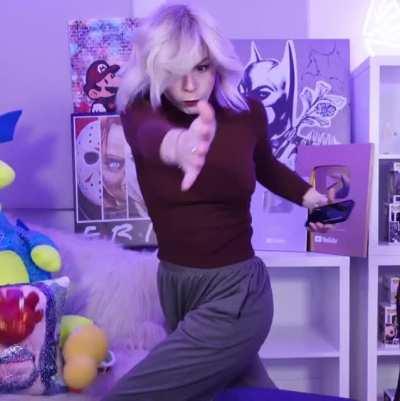 Kris slapping her buddy.