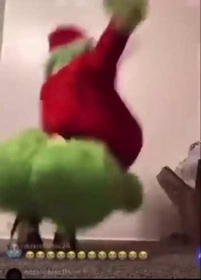 Cursed_Grinch