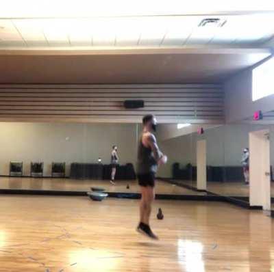 Quick little jumprope warm up vid!