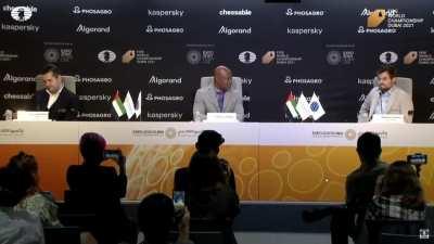 Carlsen's priceless answer to a press conference question