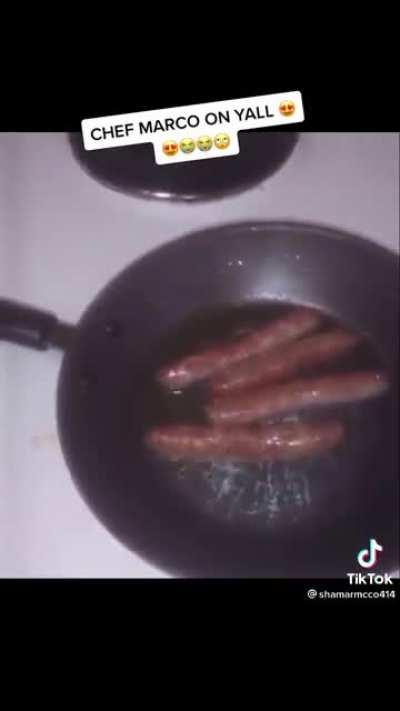 I know this fat tongue ass nigga didn’t just T O O T in my food