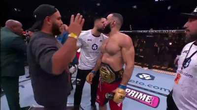 Bro literally forgot the name 💀