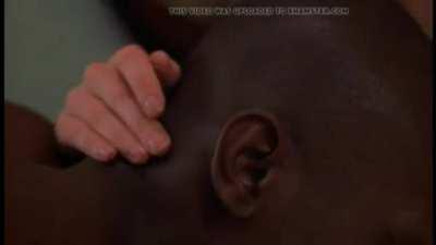 This scene with Julia Stiles is insanely hot!