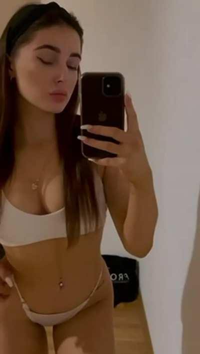 Just wondering If I’m fuckable (OC)