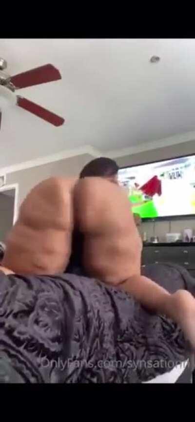 We need to put an APB out on all that ass