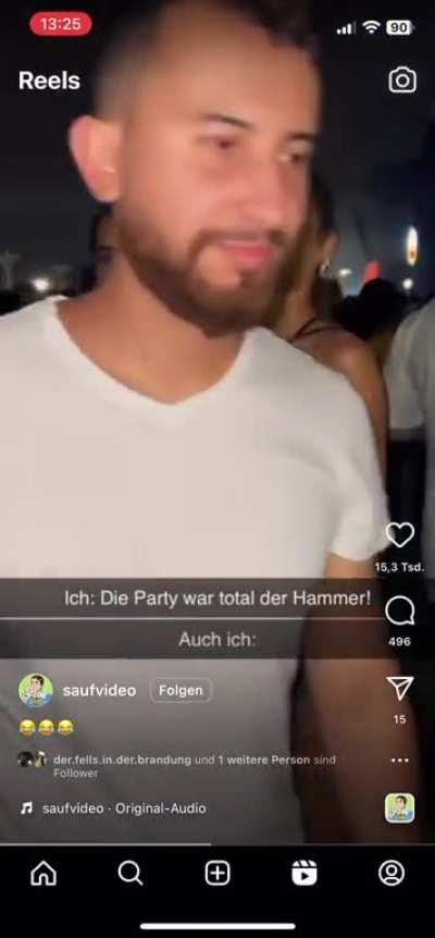 Ah yes, filming in a public space and wondering, when people walk byâ¦