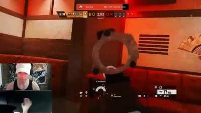 One of his acquaintance is a Xim user, and he's having meltdown because of the input lag.