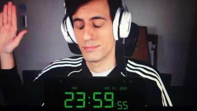 Davie slaps to 2020(happy new year slappers)