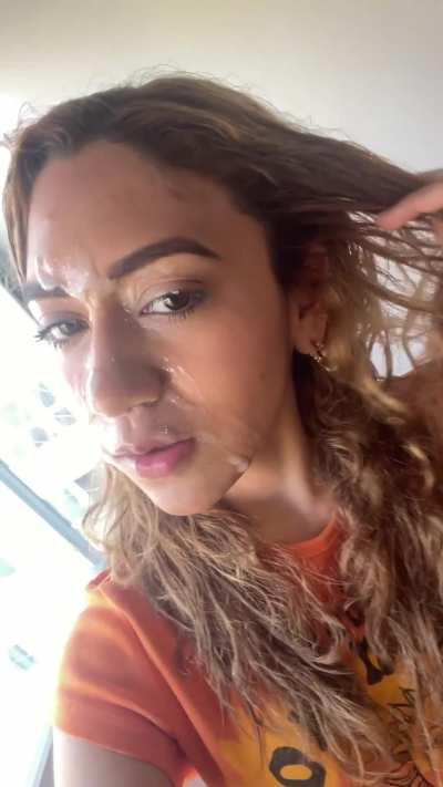 I love how pretty I look with cum on my face 🥰