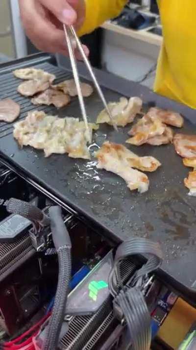 Miners flexing their setup