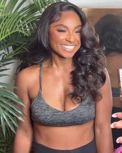 Jeanté Godlock (The Six Triple Eight)