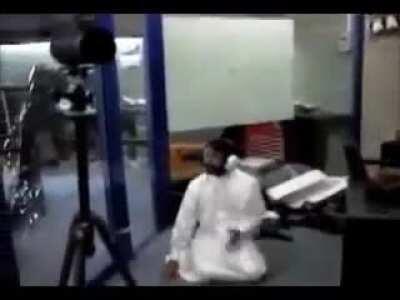 WCGW not holding the rifle properly