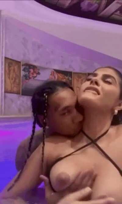 UPDATE Check comment box