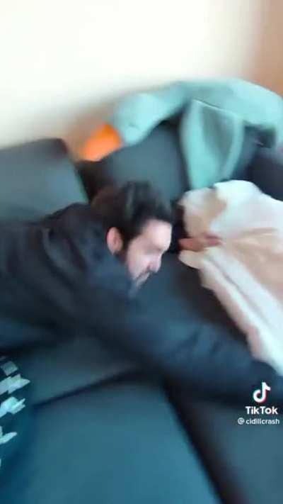 Kratos in real life #2 (@cidilicrash on TikTok)