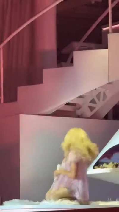 'short n’ sweet n’ shot shot shot shot shot shot' - Tiktok November 2024