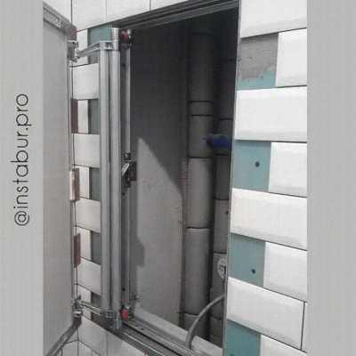 Tiled access panel (from r/oddlysatisfying)