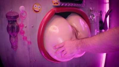 Getting my ass spanked in a perfect loop :) [f] [m]