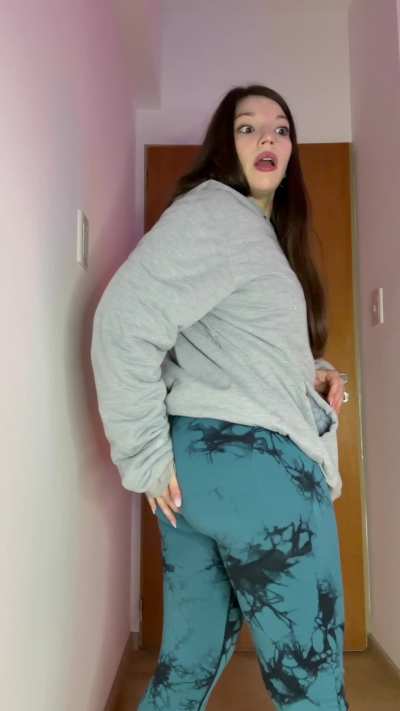 I don’t recommend you being my gym partner since this tends to happen