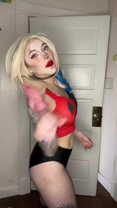 Tried to show you Harley Quinn