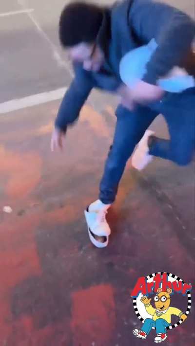 Arthur gets beat up from claiming NY to be his city.