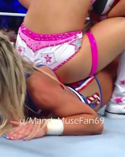 Tiffany Stratton & Thea Hail NXT GAB