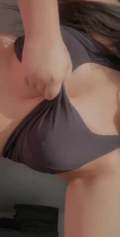 My tight sports bra hides these tits well 💦