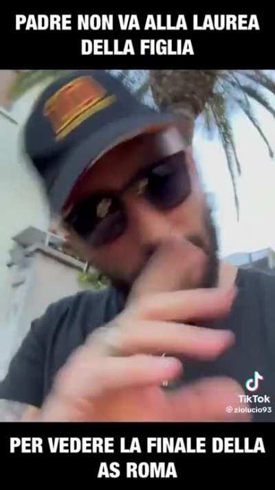 ha ragione daje roma forza lupacchiotti 🟡🔴🐺🐺🐺